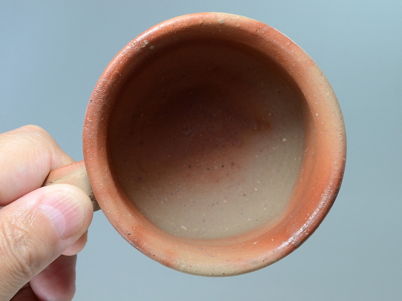 陶芸窯 25106]緋襷マグカップ（藤原康）｜備前焼わかくさ